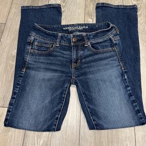 American Eagle Women’s Size 4S   Low Rise Stretch Kick Boot Cut Dark Wash Jeans
